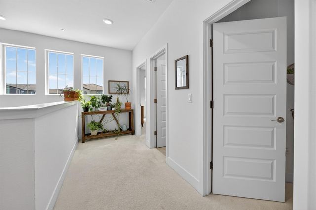 8769 Minor Ct, Elk Grove, CA 95757