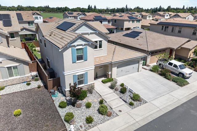 8769 Minor Ct, Elk Grove, CA 95757