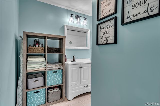 6653 Liebler Road, Boston, NY 14025