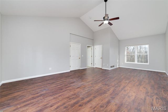 27431 Lee Court, Warrenton, MO 63383