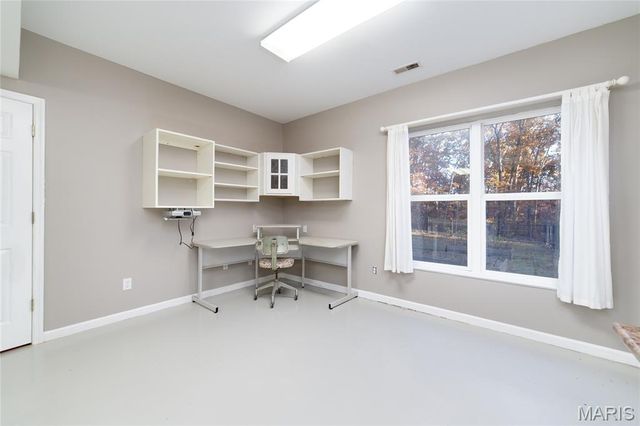 27431 Lee Court, Warrenton, MO 63383