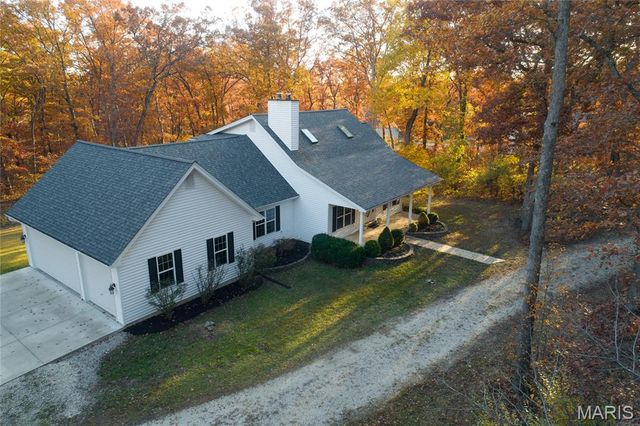 27431 Lee Court, Warrenton, MO 63383