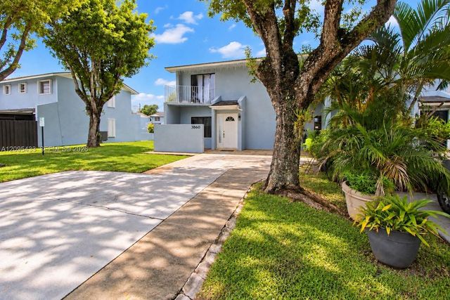 3860 SW 107th Avenue 1-11, Miami, FL 33165