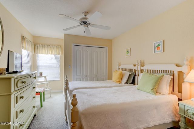 1910 Sprucewood Way, Port Orange, FL 32128