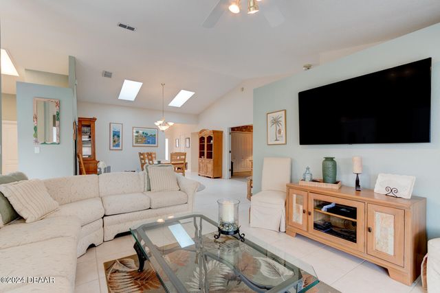 1910 Sprucewood Way, Port Orange, FL 32128