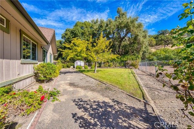 8656 Paradise Valley Boulevard, Lucerne, CA 95458