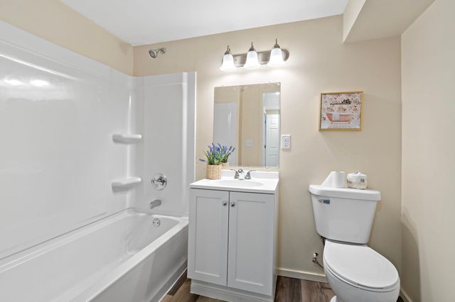 825 Kansas Avenue, Saint Paul, MN 55107