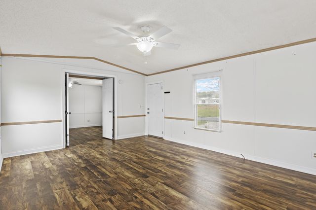 80 Fox Run Road, Morehead, KY 40351
