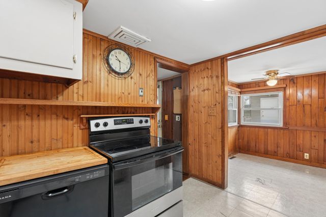 4335 4th Street NE, Columbia Heights, MN 55421
