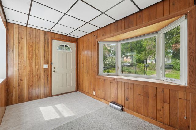 4335 4th Street NE, Columbia Heights, MN 55421