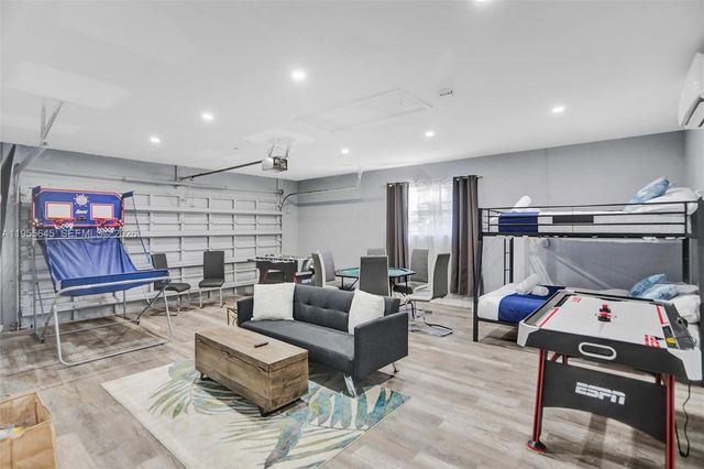 2797 NE 21st Ter, Lighthouse Point, FL 33064