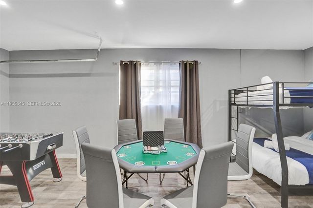 2797 NE 21st Ter, Lighthouse Point, FL 33064