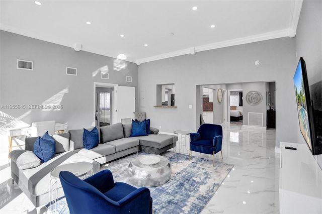 2797 NE 21st Ter, Lighthouse Point, FL 33064