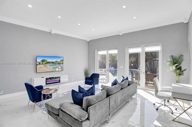 2797 NE 21st Ter, Lighthouse Point, FL 33064