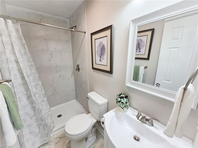 3101 Gaston DR, Chesapeake, VA 23323