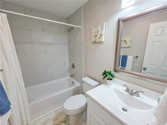 3101 Gaston DR, Chesapeake, VA 23323