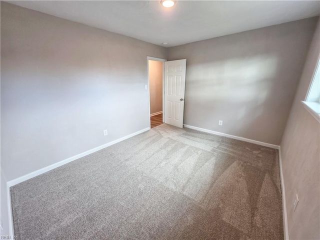 3101 Gaston DR, Chesapeake, VA 23323