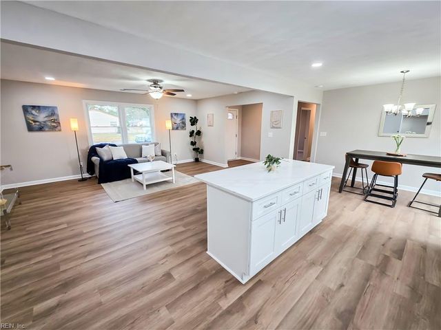 3101 Gaston DR, Chesapeake, VA 23323