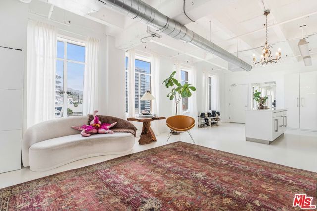 6253 Hollywood Boulevard 909, Los Angeles, CA 90028