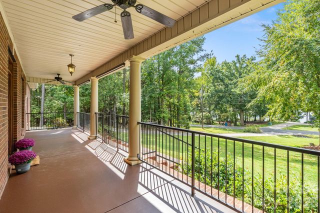 182 Broadview Circle, Mooresville, NC 28117