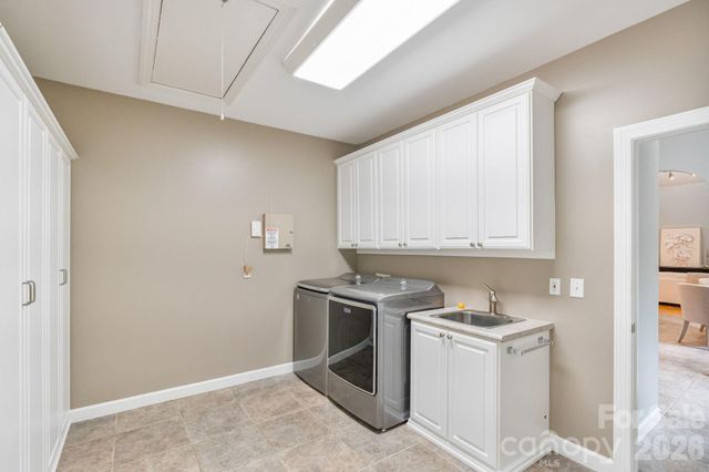 182 Broadview Circle, Mooresville, NC 28117