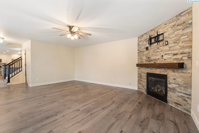 1708 W 31st Ave, Kennewick, WA 99337