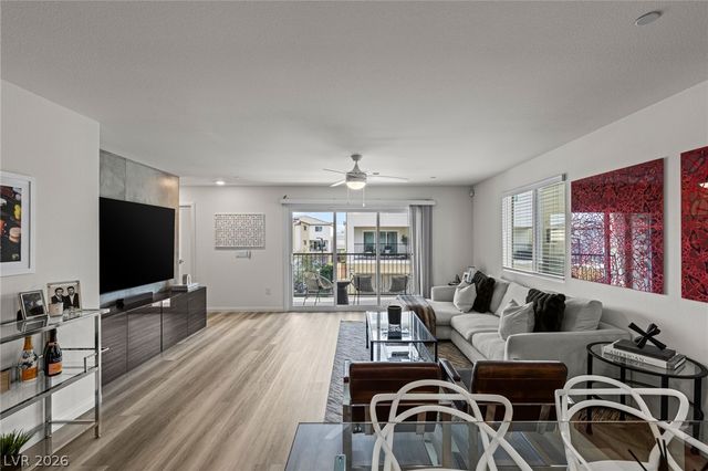 6829 Prairie Pearl Street, Las Vegas, NV 89148
