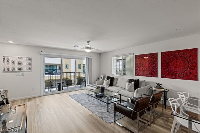 6829 Prairie Pearl Street, Las Vegas, NV 89148