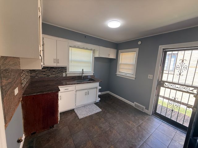 524 46th Avenue, Bellwood, IL 60104