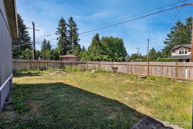 9931 18th Avenue W #1, Everett, WA 98204