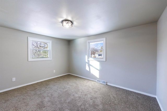 2615 WOODRIDGE LANE, Green Bay, WI 54304