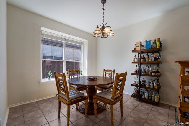 2512 Sir Barton Bay Dr, Schertz, TX 78108