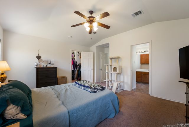 2512 Sir Barton Bay Dr, Schertz, TX 78108