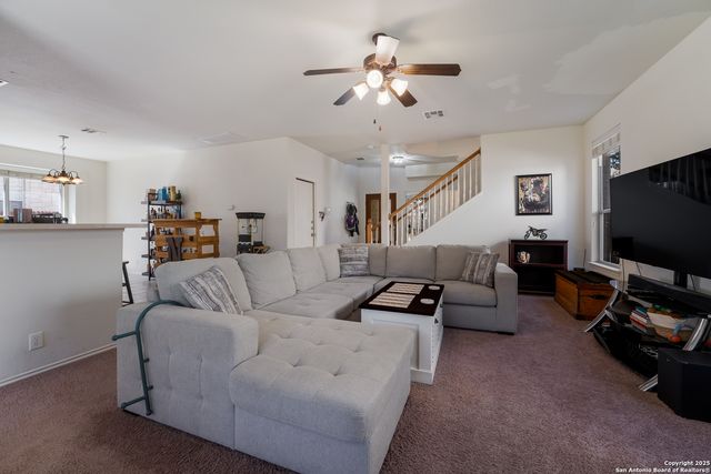 2512 Sir Barton Bay Dr, Schertz, TX 78108