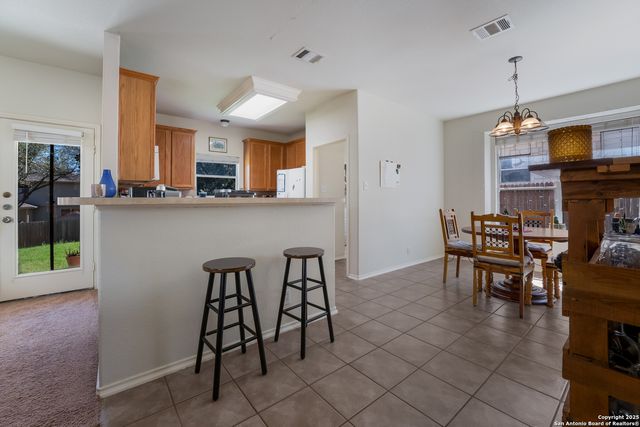 2512 Sir Barton Bay Dr, Schertz, TX 78108
