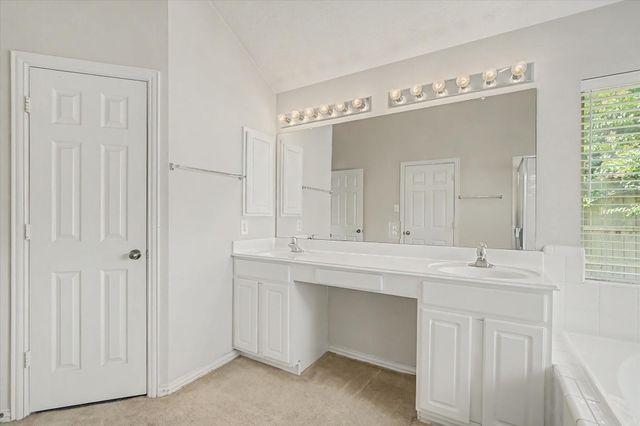 16011 Belleshire Glen Lane, Houston, TX 77084