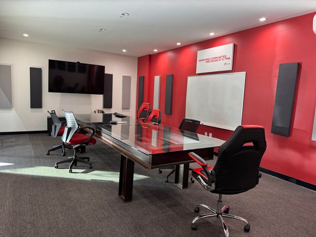 1585 Mercer Road 110, Lexington, KY 40511