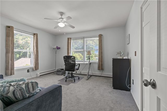 20 Morrison Avenue, Middletown, RI 02840