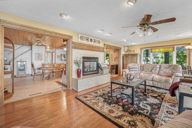 4923 Lakeview Drive, Green Lake Twp, MI 49643