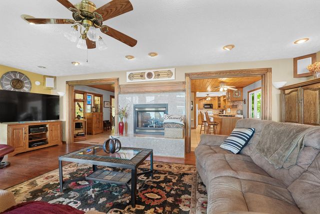 4923 Lakeview Drive, Green Lake Twp, MI 49643