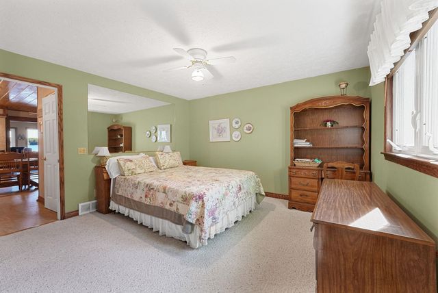 4923 Lakeview Drive, Green Lake Twp, MI 49643