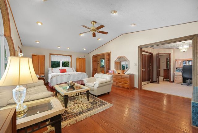 4923 Lakeview Drive, Green Lake Twp, MI 49643