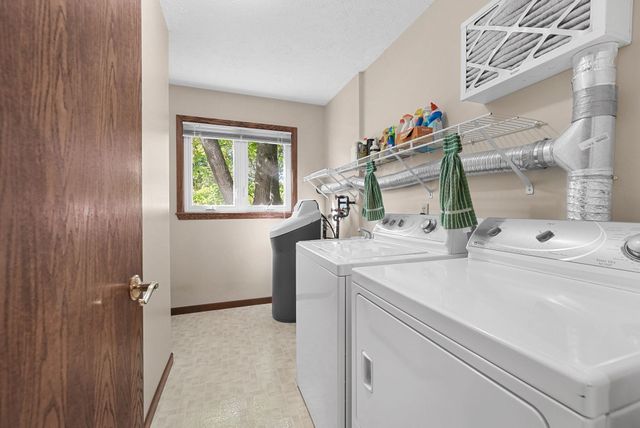 4923 Lakeview Drive, Green Lake Twp, MI 49643