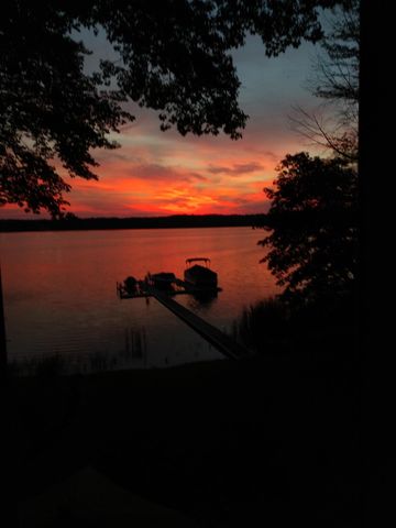 4923 Lakeview Drive, Green Lake Twp, MI 49643