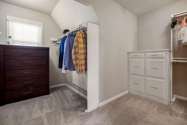 13975 W 143 Court, Olathe, KS 66062