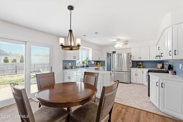 158 Pinewood Road, Toms River, NJ 08753