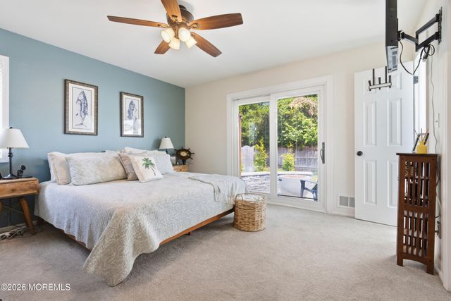 158 Pinewood Road, Toms River, NJ 08753