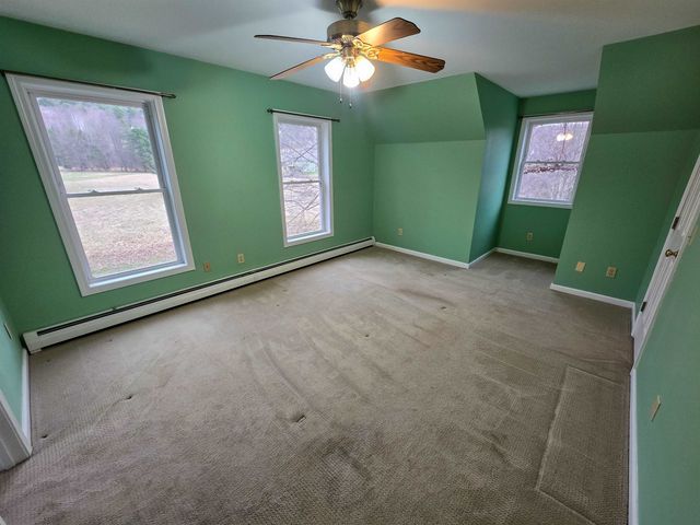90 Hidden Pasture Road, Hinesburg, VT 05461