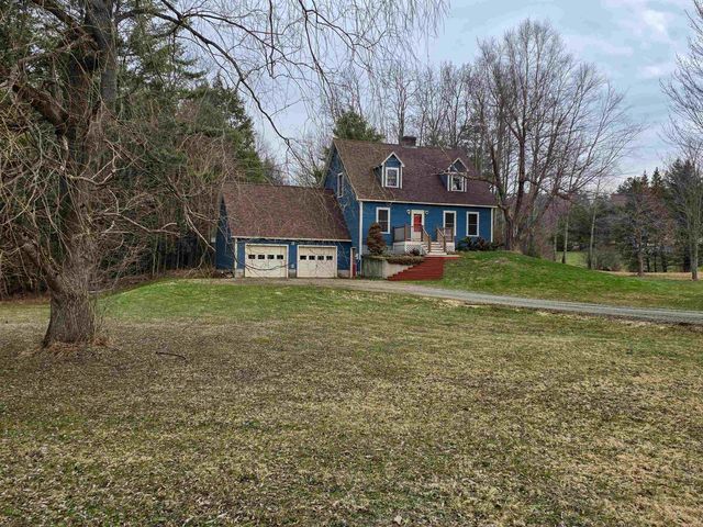 90 Hidden Pasture Road, Hinesburg, VT 05461