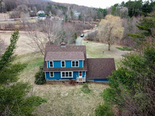 90 Hidden Pasture Road, Hinesburg, VT 05461